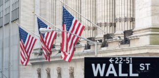 Enciendan las alarmas: Oro en máximos, dólar en picada y Wall Street eufórico