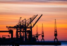 Volatilidad en el precio del petróleo tras crisis en Venezuela puede afectar mercados como el peruano