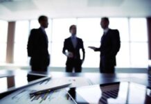 ¿Cómo los sectores están rediseñando la selección de talento en 2026 para responder a su plan financiero y digital?