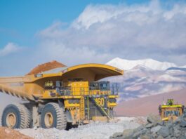 Komatsu-Mitsui lidera el mercado de camiones mineros con una participación del 68%