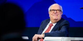 Julio Velarde en Davos 2026: la autonomía monetaria como ancla de estabilidad en América Latina