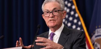 La FED mantiene la tasa y Powell marca una pausa prolongada en la política monetaria