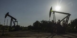 Trafigura y Vitol comenzarán a vender petróleo venezolano bajo supervisión de Estados Unidos