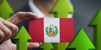 Perú billonario: crecimiento económico convive con tres grandes contradicciones