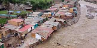 Lluvias revelarían fallas en gestión de inversiones: casi seis millones de peruanos enfrentarían inundaciones este verano lluvias