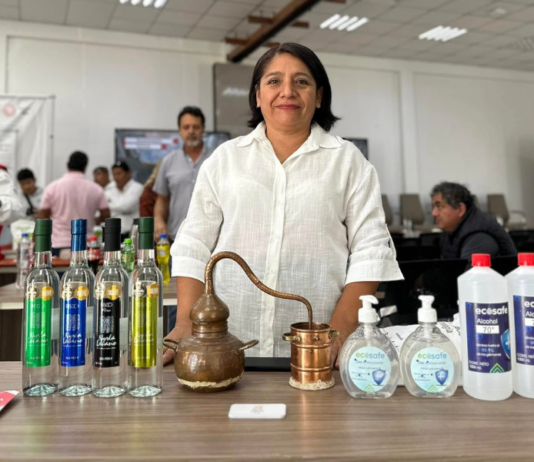Bodega iqueña reaprovecha residuos generados durante la destilación del pisco y produce alcohol desinfectante