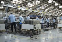 Industria argentina corta racha de caídas en enero, pero sigue en terreno contractivo