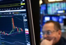 Mercado castiga resultados: acciones argentinas caen y Mercado Libre se desploma 8% tras su balance