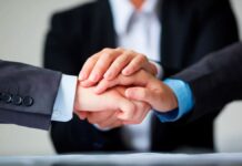 Cómo construir confianza empresa – clientes en 2026: los acuerdos necesarios y las red flags no negociables