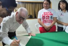 López Chau impulsa demanda ante el TC contra decreto sobre Petroperú