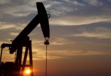 Inversión en exploración petrolera y gasífera cae a mínimos históricos: retos para 2026