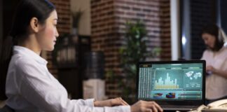 Cuatro usos de la IA para optimizar procesos comerciales en tu empresa