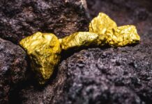 Récord histórico, el Oro rompe la barrera de los 5 mil dólares