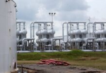 Refinerías de EE.UU. enfrentan límites para absorber el crudo venezolano