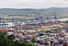 Filiales de Maersk y MSC asumen control temporal de puertos panameños tras fallo judicial