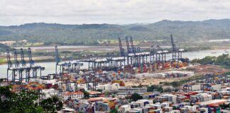 Filiales de Maersk y MSC asumen control temporal de puertos panameños tras fallo judicial