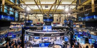 Mercados avanzan con cautela a la espera de resultados clave de Nvidia