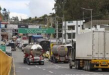 Guerra comercial entre Ecuador y Colombia pone en riesgo 300.000 empleos y el suministro de insumos de diálisis