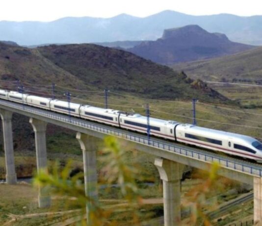 Corredor Bioceánico: el megatren de más de 3.700 km que unirá el Atlántico y el Pacífico y reconfigurará el comercio sudamericano