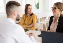 7 de cada 10 ejecutivas cambian de sector, reflejando alta adaptabilidad y reinvención profesional