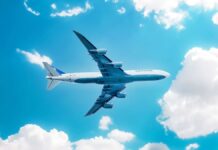 Perú y El Salvador avanzan hacia vuelos directos tras acuerdo aerocomercial para ampliar conectividad y comercio