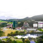 Holcim refuerza su expansión en Colombia con compra de activos de Cemex por US$485 millones