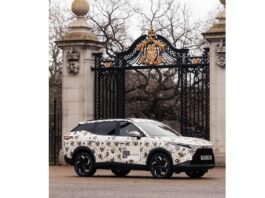 Automotriz que prepara su ingreso al Perú roba miradas en la Semana de la Moda de Londres