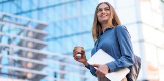 67% de las mujeres no percibe criterios equitativos en los procesos de ascenso en las empresas