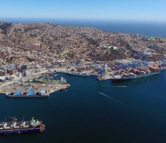 Chile: Transportistas alertan impacto logístico en el Puerto de Valparaíso por cierre del Camino La Pólvora durante cambio de mando