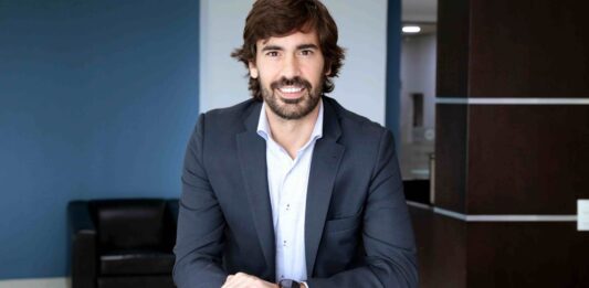 Empresas peruanas pasan de experimentar con IA a exigir retorno de inversión en 2026