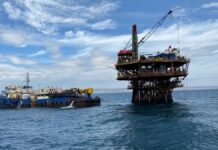 Perú se da el lujo de paralizar su propio petróleo en medio de crisis energética