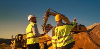 ¿En qué industrias se paga más a nivel gerencial en el Perú este 2026?