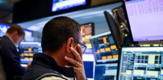 S&P 500 borra pérdidas pese al bloqueo en Ormuz y la tensión global
