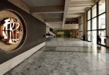 BCRP lanza moneda de plata por bicentenario Perú–Estados Unidos: emisión limitada y valor numismático estratégico