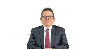 Luis Del Carpio asume la dirección de la Maestría en Finanzas Empresariales y Riesgo Corporativo de la EPGUTP