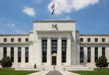 El rally tecnológico choca con una Fed más agresiva