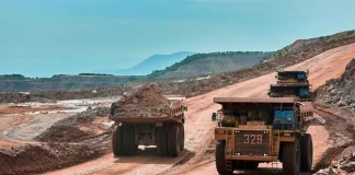 Petitorios mineros en Perú superan los 10 mil y reactivan debate sobre concesiones mineras