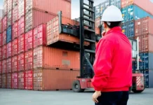 MEF modifica normas aduaneras para reducir costos y agilizar comercio exterior