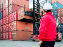 MEF modifica normas aduaneras para reducir costos y agilizar comercio exterior