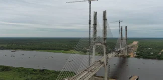 Puente Bioceánico entre Paraguay y Brasil queda a 21 metros de concretar conexión física