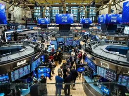 Mercados suben por alivio geopolítico y fortaleza tecnológica