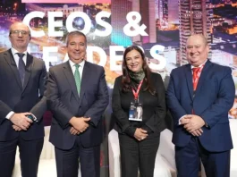 El empresariado peruano se reúne para debatir el futuro del país en medio de la incertidumbre