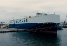 Puerto del Callao recibe al car carrier más grande del mundo y marca hito en operación marítima