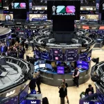Wall Street pierde 1.3 billones de dólares tras escalada de tensiones entre EE.UU. e Irán