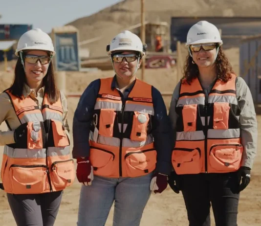 Mayor participación de mujeres en minería fortalece la competitividad y sostenibilidad del sector
