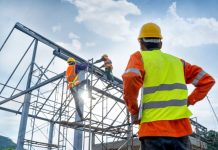 Construcción retrocedería en mayo, pero mantiene mejores perspectivas para el 2026