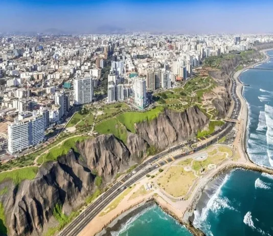 Economía peruana crece 3,73% en abril y suma 25 meses consecutivos de expansión