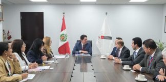 Perú y Qatar avanzan negociaciones para posible ruta aérea directa Lima–Doha con Qatar Airways