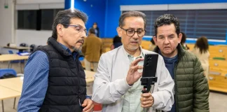Economía plateada: crece el uso de inteligencia artificial entre emprendedores sénior en el Perú
