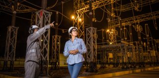 Ingenieras a la luz: visibilizar el talento femenino sigue siendo uno de los grandes desafíos del sector